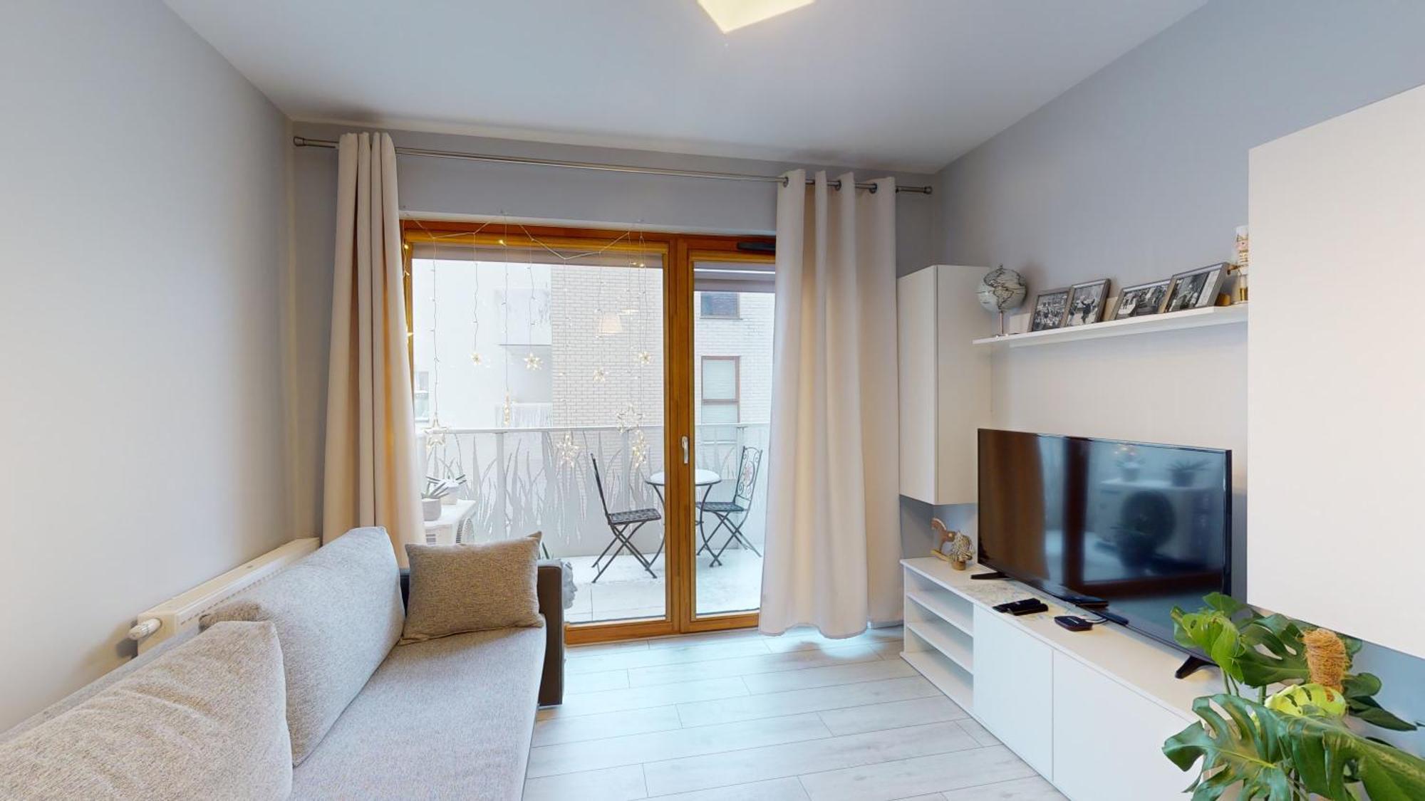 Family House Near The Market Square -Perfect For Family & Business Stays - Ksiecia Witolda Street 500 Steps To Market Square - 2 Bedrooms,2 Parking Places 弗罗茨瓦夫 外观 照片